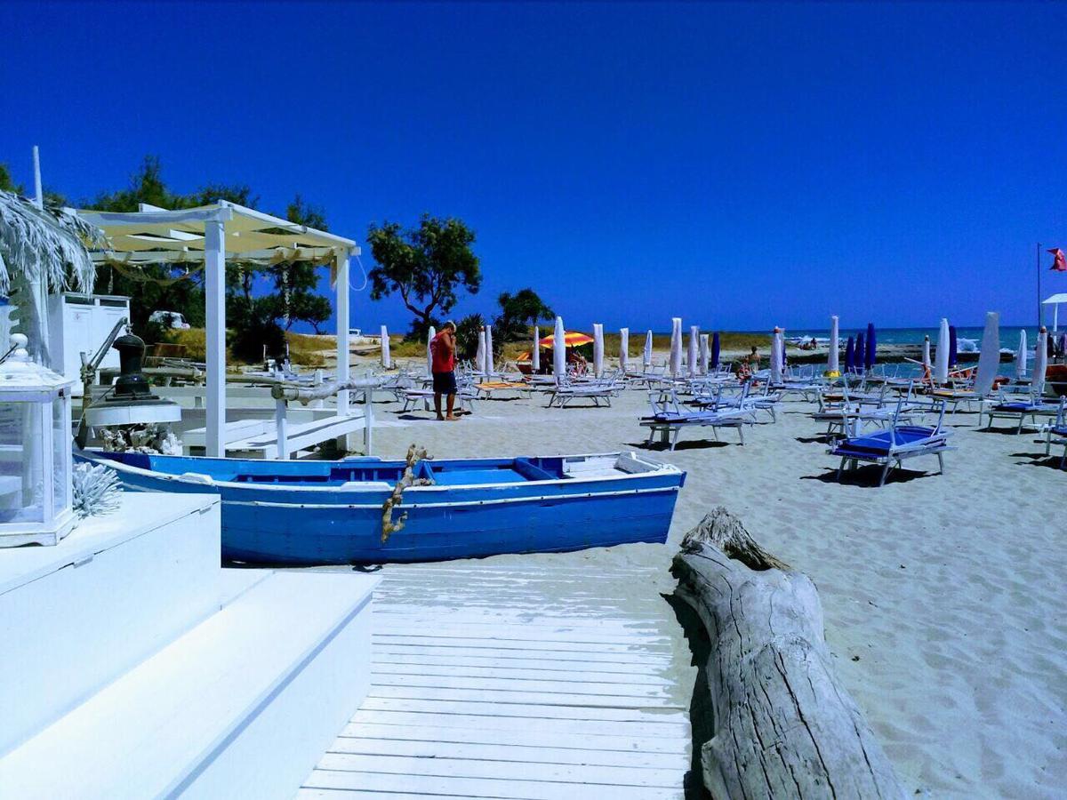 Bed and Breakfast La Dimora Salento Carovigno Exterior foto